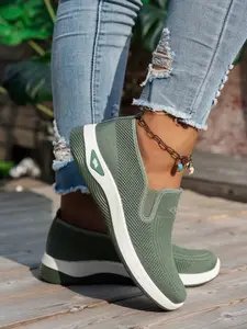 Women's Breathable Solid Color Sports Shoes, Soft Sole Lightweight Slip-On Walking Shoes, Low Top Knitted Casual Sneakers, Mesh Walking Shoes, Trendy Walking Shoes