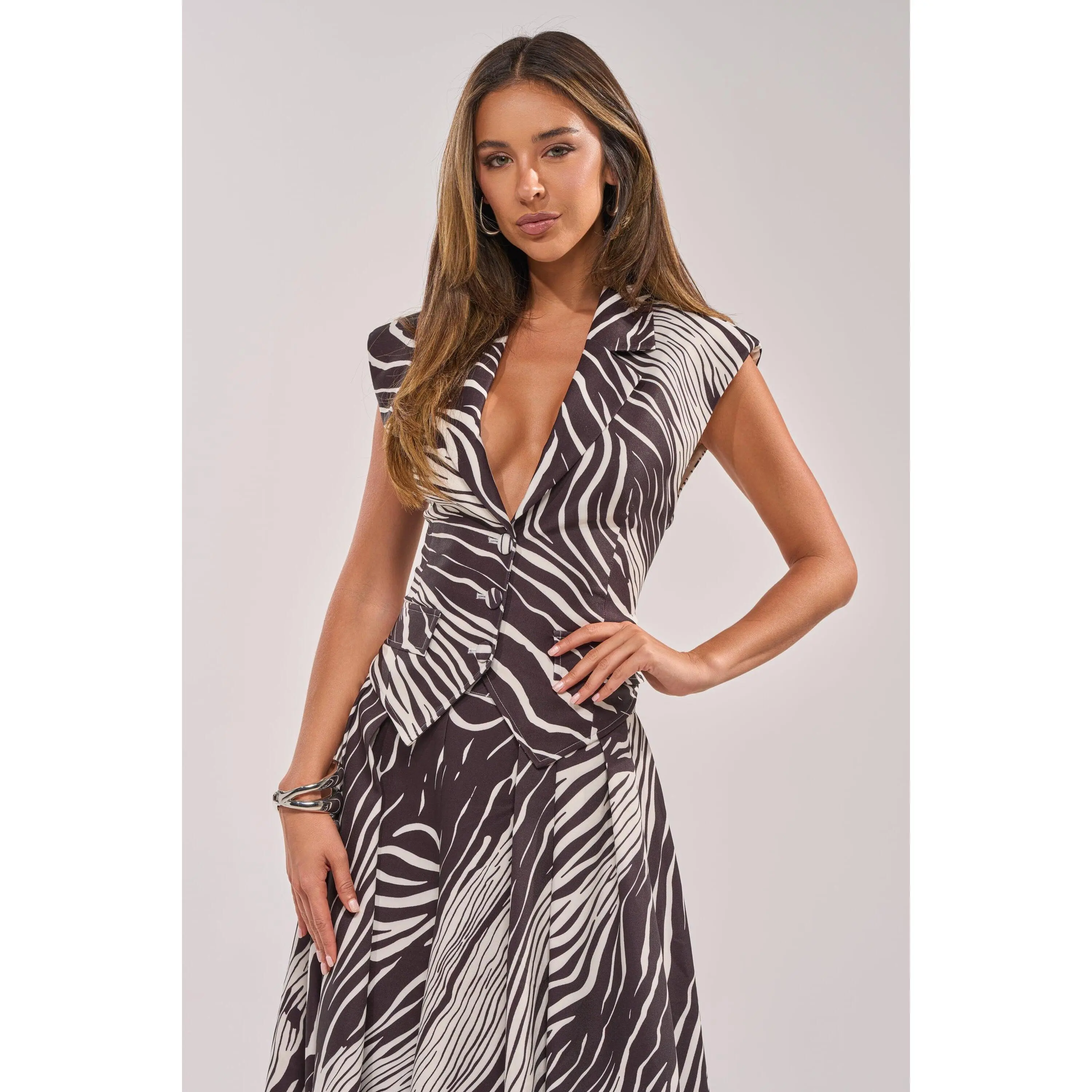 WILD AND FREE ZEBRA BUTTON DOWN