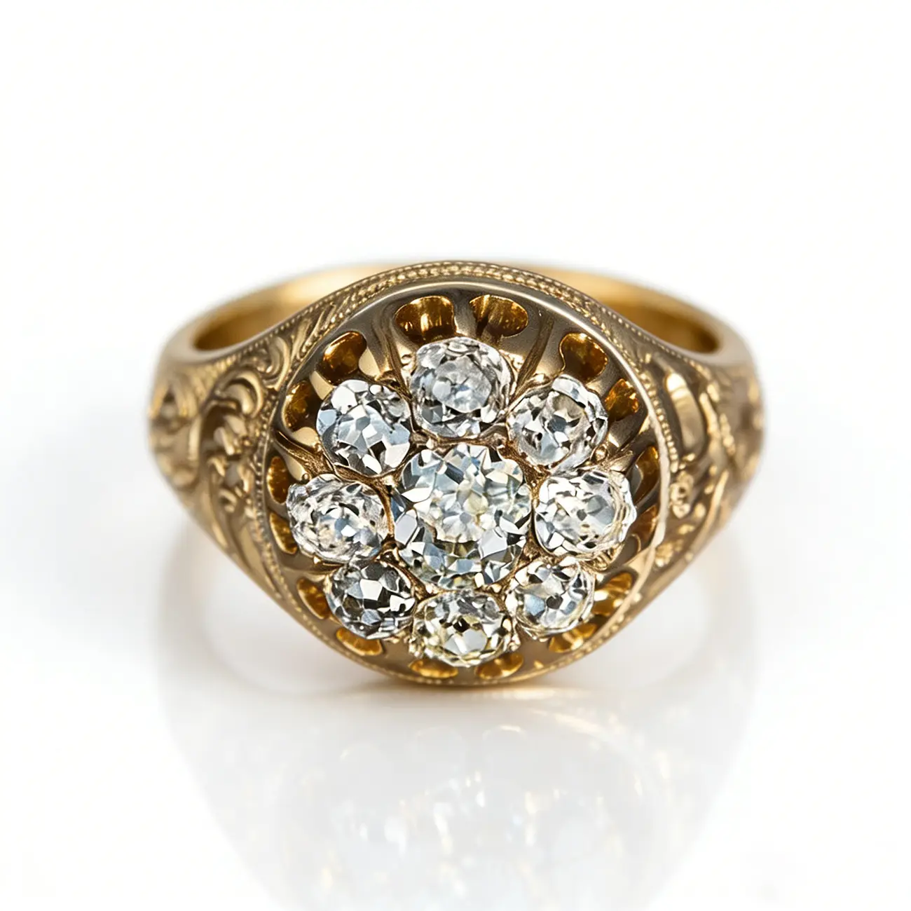 Victorian-style Old Mine Cut Cubic Zirconia Cluster Ring, 18K Gold-Plated Vintage-Engraved Ring, Eye-Catching Vintage-Style Jewelry
