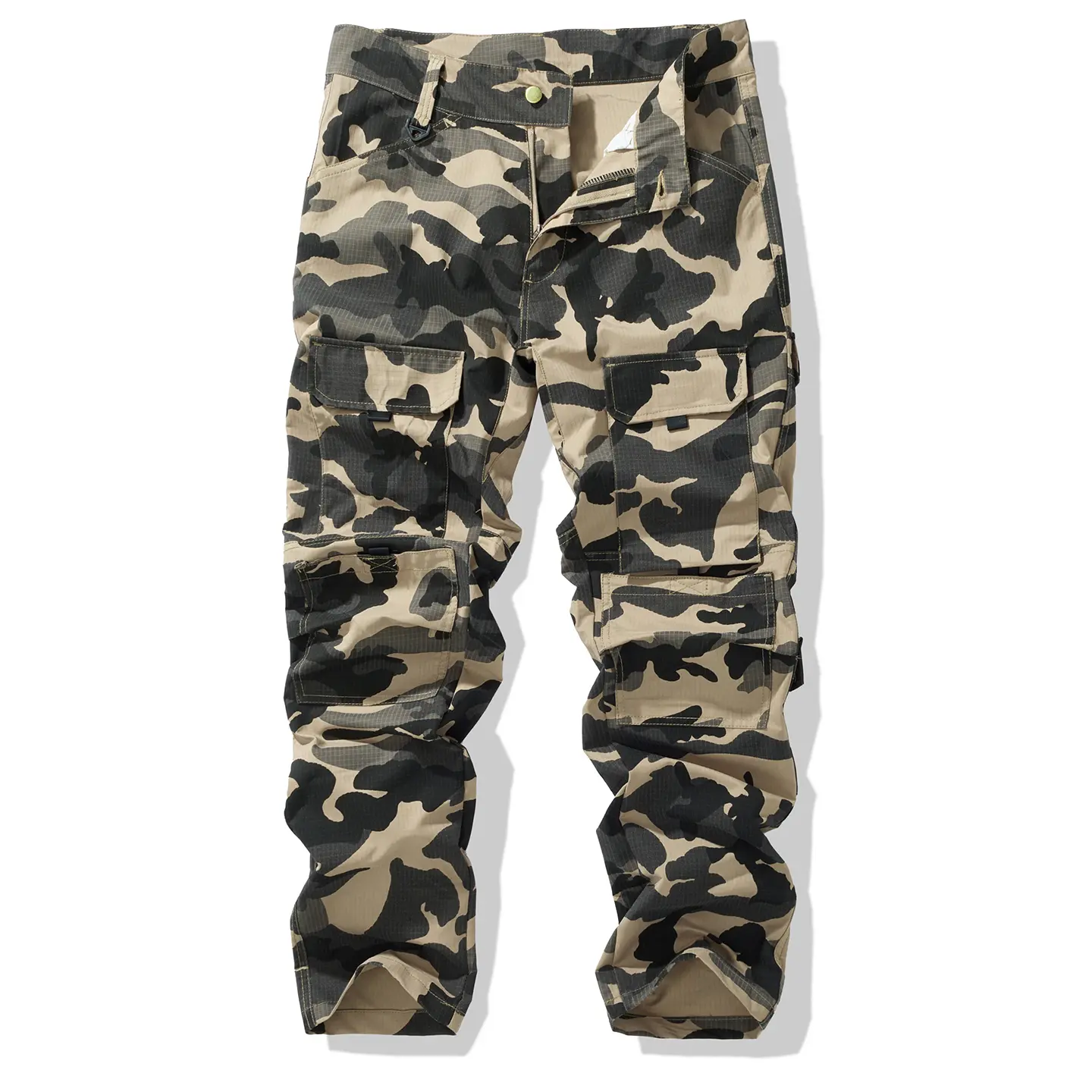 Menswear Men's Loose-Fit Casual Camouflage Cargo Pants - Breathable Fabric Street Style Trousers for Summer Outdoor Hiking, Camouflage Lightweight Pants, Street Wear, Mid Waist, Baggy Camouflage Men's Pants