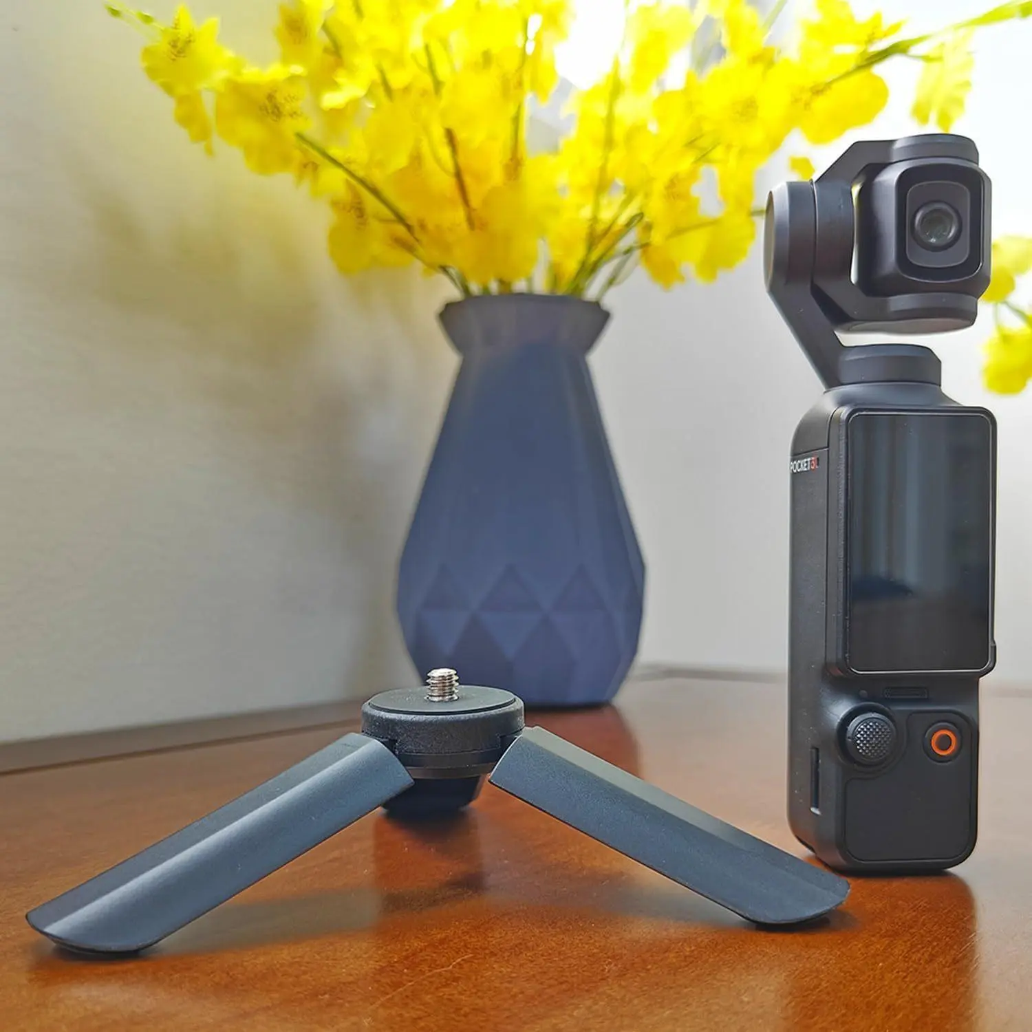 Mini Tripod for DJI Osmo Pocket 3/Pocket 2, Foldable Desktop Vlogging Tripod with 1/4"-20 Screw, Camera Accessories for DJI Osmo Action 5 Pro/Action 4 & Insta360 Ace Pro, Photography Camera Accessories
