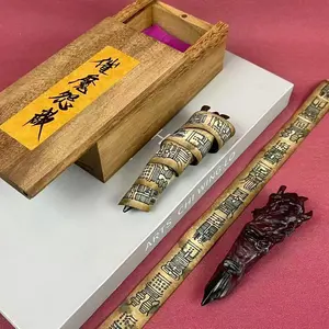 3.5inch 9cm Finger Figure Box Anime Design Figurine Hand Finger Action Figures Collection Table Decor Desk Ornament Decoration House Accessories Gift