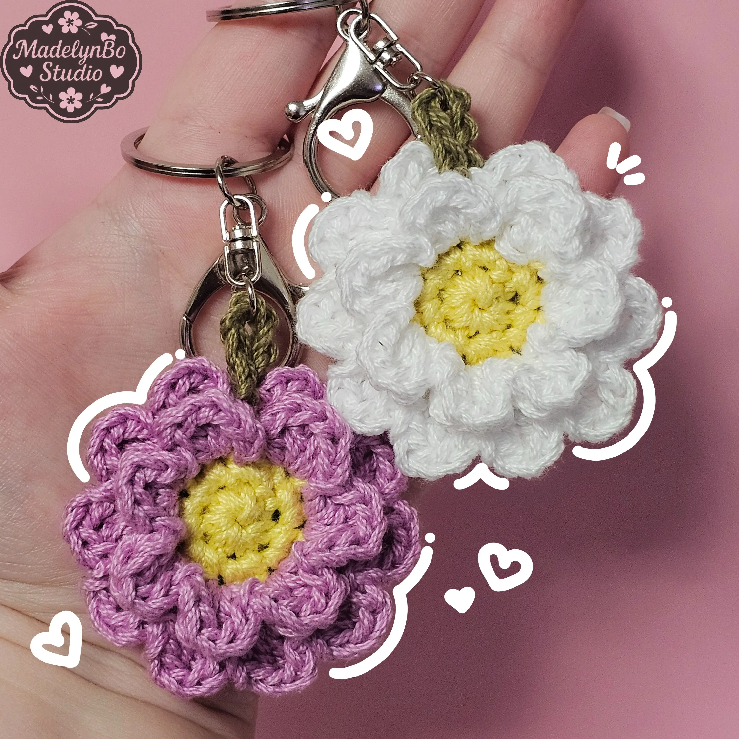Crochet Daisy Keychain – Handmade Floral Bag/Purse Charm