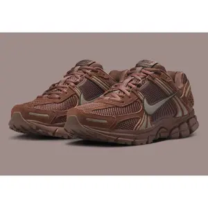 Women's Nike Vomero 5 "Mink Brown" HQ0458-201 Fashion Athletic Sneaker Fall