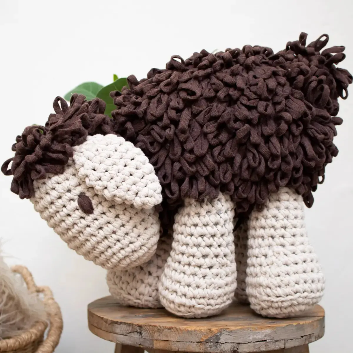 DIY Crochet Kit Sheep Robby Tabaco Brown PAK211-39