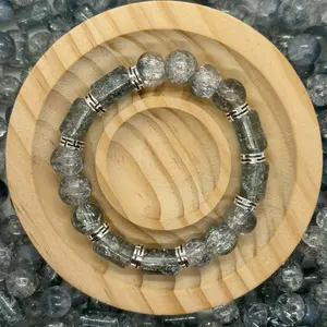 Light grey crackle beads