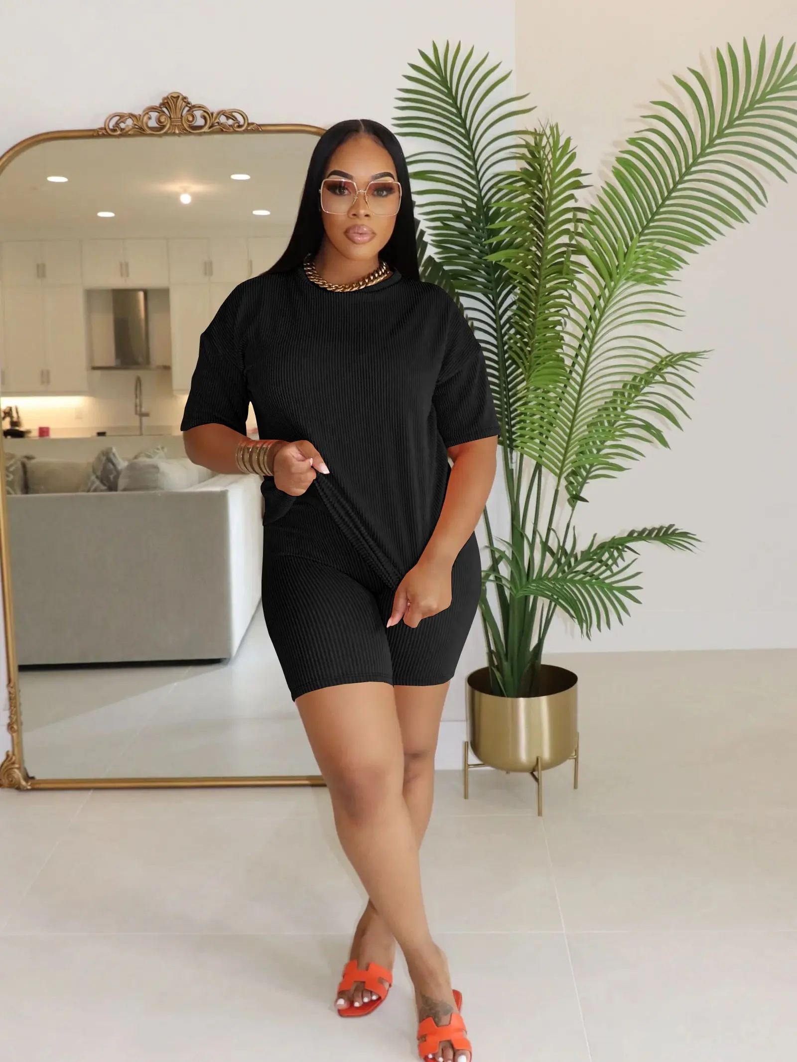 USBoutiqueCHIC Women‘s Co-Ord Short Sleeve Top & Shorts Set | 270GSM Knit Lounge Wear, Casual Summer Outfit Fabric Womenswear Clear Fabric Fitted Matching Womenswear Clothes