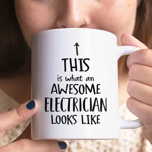 This Is What An Awesome Electrician Looks Like Funny Mug, Electrician Gift, Electricity Coffee Cup, Electricity Christmas Gift for Men