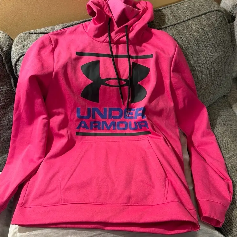 Pre-owned Women's Under Armour Performance Hoodie - Breathable, Moisture-Wicking Womenswear Athletic Top for Gym Workouts size Medium