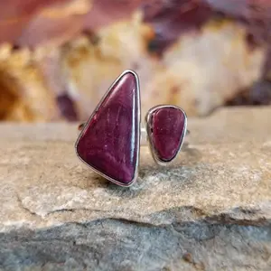 Navajo Made Purple Spiny Oyster Shell Duo Ring GJ-RNG-0184 Size 6.5