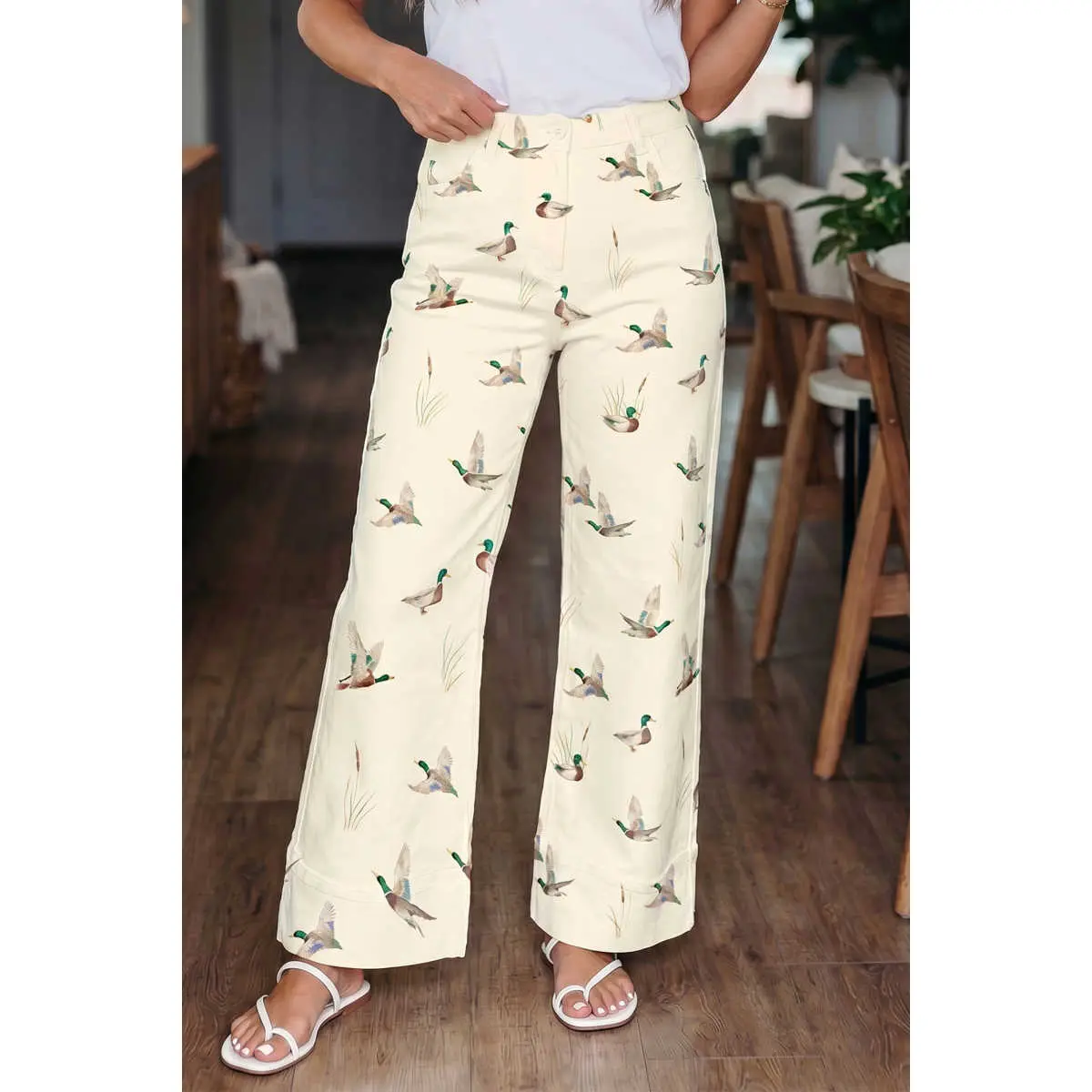 Beige Stylish Mallard Printed Cuffed Hem Shift Jeans