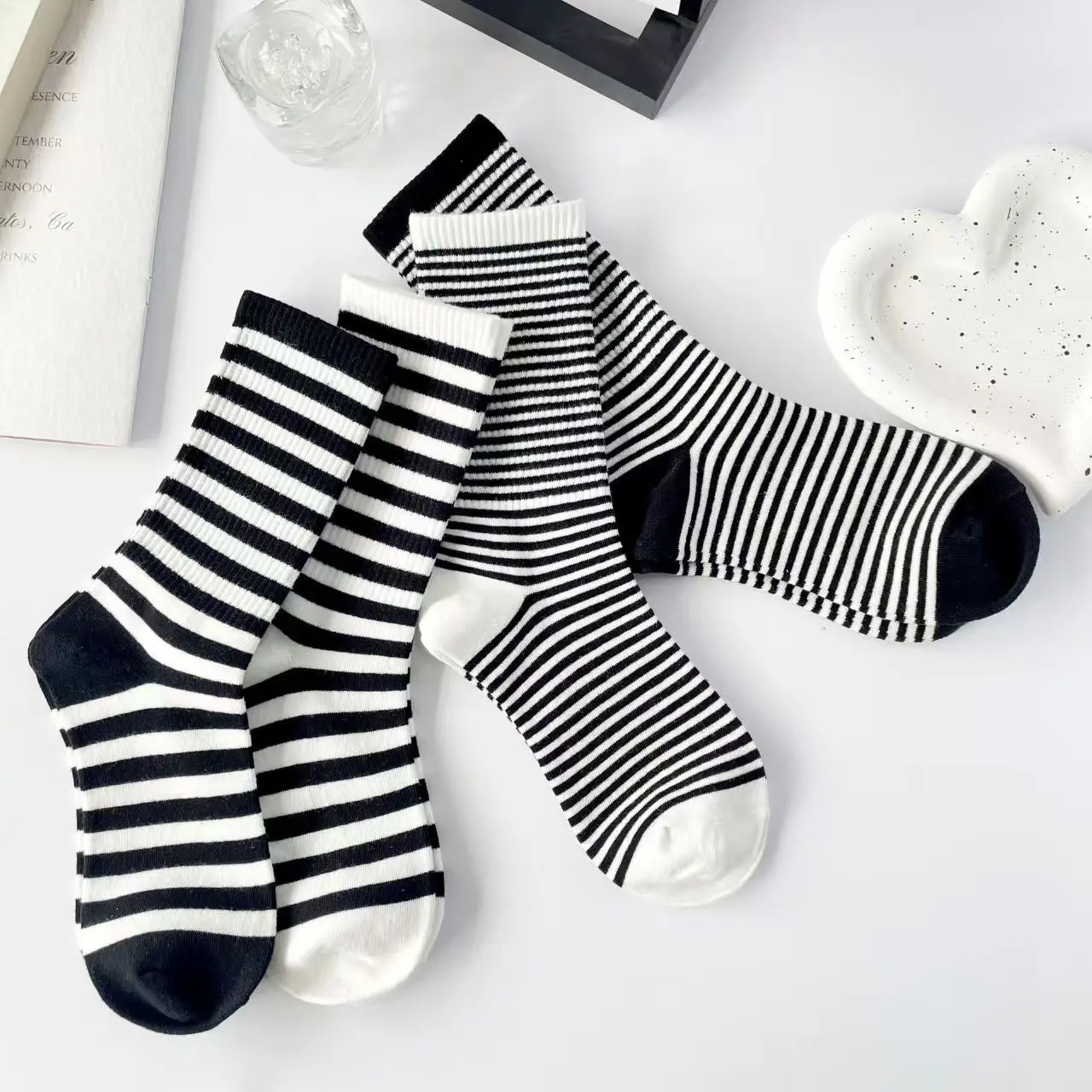 Women's 4-Pair Black & White Striped Calf-High Compression Stockings, Casual Expandable Athletic Fashion Socks, Hand Wash Only