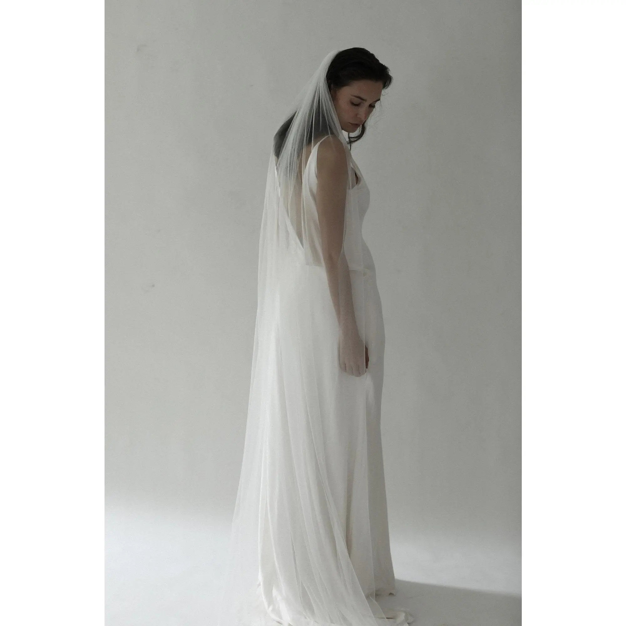 Raw Edge Veil