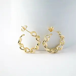 Women's Hoop Earrings, 2x2cm Gold-Tone Circular Round Link Plug Earrings, Elegant Fashionable Costume Jewelry Accessories for Females