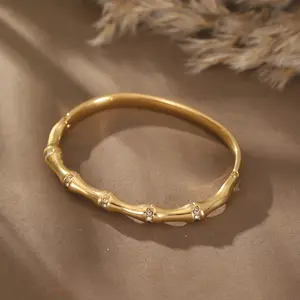 1pc Luxury 18K Golden Plated Stainless Steel Square Zirconia Bracelet for Women - Elegant Party & Formal Occasion Accessory, Ideal Gift, Formal Bracelet |   Elegant Accessory |   Durable Bracelet, Bracelet