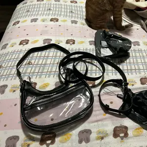 review image 0