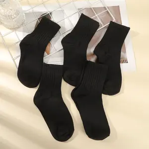 AWAYTR 5 Pair Black or White Socks Women's Medium Tube Socks Comfortable Sports Socks Anti Odor Soft Crew Socks Womenswear