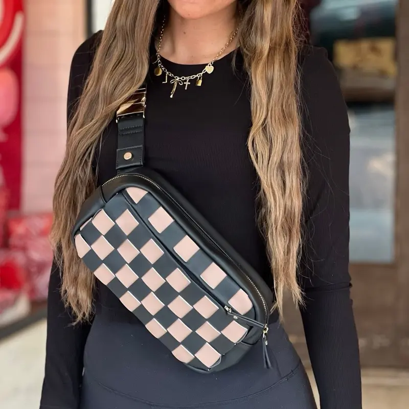 Black Checkered Belt Bag - Faux Leather Belt Bag - Women’s Purse - Women’s Belt Bag - Checkered Bag - Women’s Gift - Fashion Bag - Bum Bag - Crossbody Belt Bag - Waist Pack - Waist Bags - Versatile Bum Bag - Waist Belt Pocket