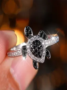 Trendy White Black Zircon Cute Turtle Vintage Silver Color Wedding Bands Engagement Rings Statement Rings Fashion Rings For Women Men Minimalist Jewelry