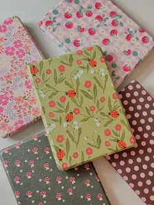 Kindle Case with Printed Back, E-Reader Accessoires, Bookish Gifts, Cute Kindle Case with Hand Strap, Auto Wake and Magnetic