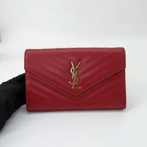 Pre-owned Yves Saint Laurent Leather Crossbody Bags YSL Envelope Chevron Red Small