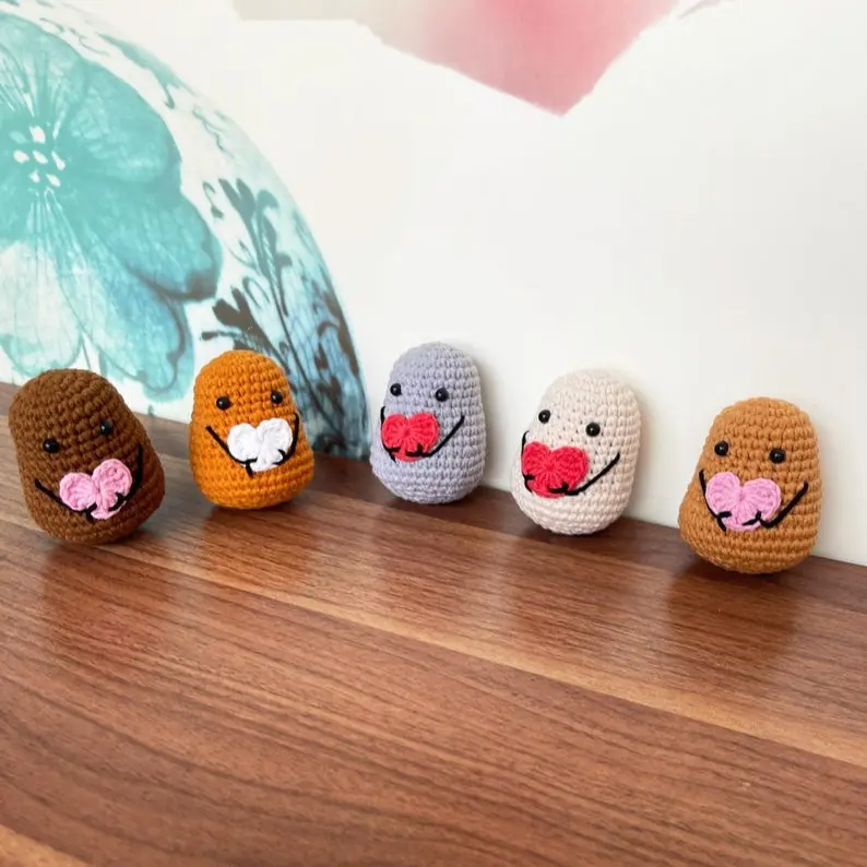 Crochet Potato With Heart Keychain, Crochet Potato Gift, Encouraging Support Gift, Thoughtful Gift,