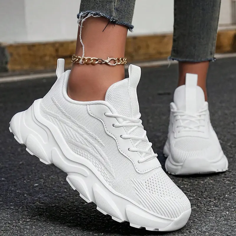 Women's Below-the-Ankle Casual Trainers - Lightweight Seamless Fabric Walking Sneakers, Breathable Shock-Resistant Athletic Shoes for Runners, Outdoor Use, Running Training Footwear, All-Seasons Versatile Shoe