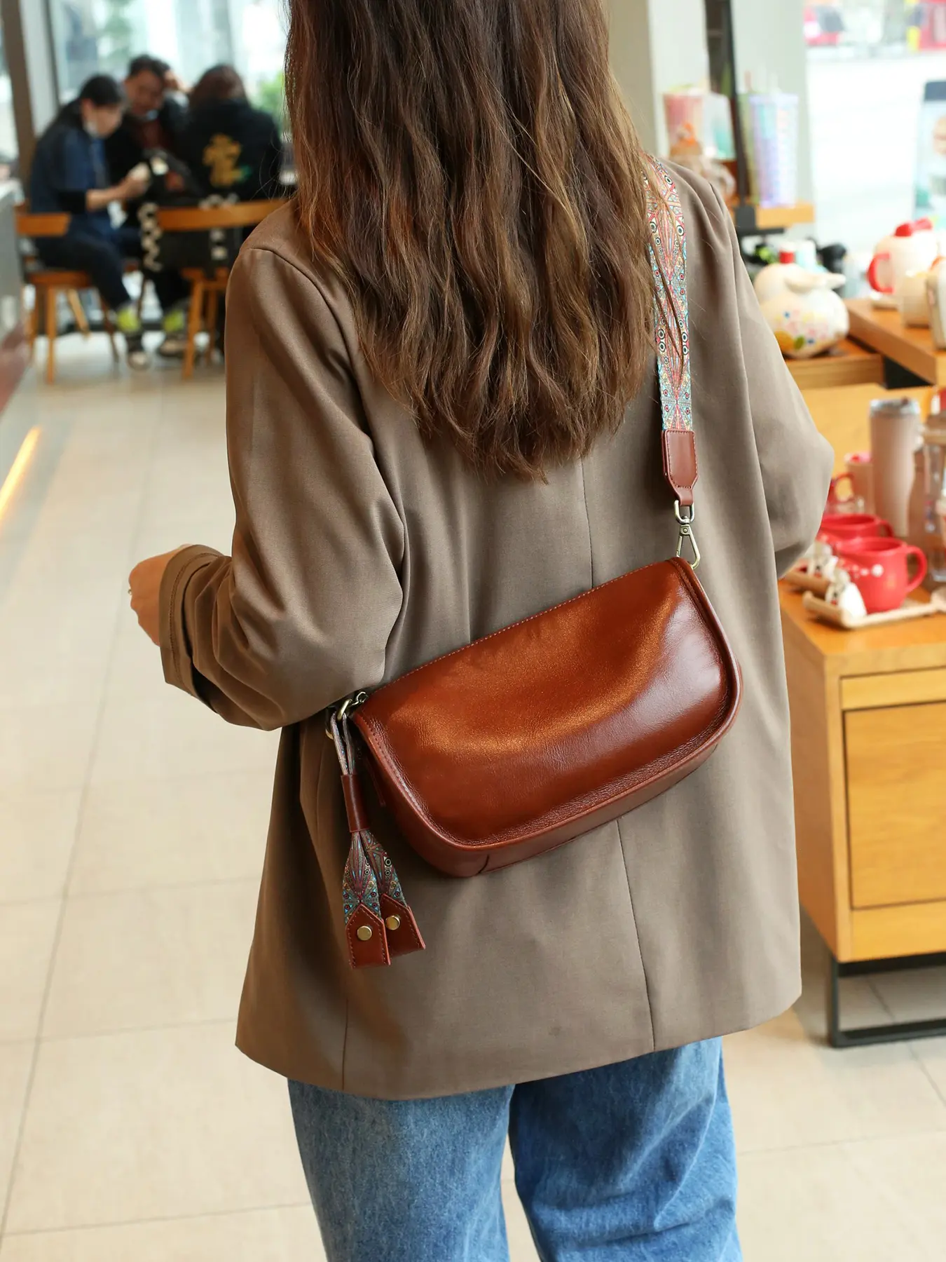 Women's First Layer Cowhide Crescent Bag, Shoulder Axillary Crossbody Wide Strap Moon Bag, Vintage High-End Feel, Commute Date Shopping Fashion Bag, Handbag Shoulder Purse, Leather Shoulder Bag
