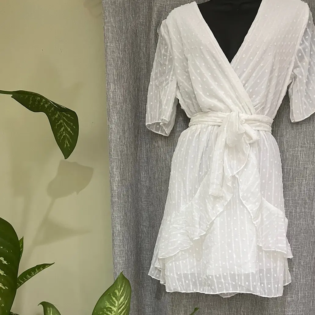 BRAND NEW SHEIN VCAY Swiss Dot Butterfly Sleeve Tie/Wrap RuffleTrim Dress Size M