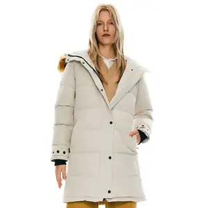 Orolay Women's Thickened Down Coat, Stay Warm and Stylish in this Long Puffer Jacket with Adjustable Hood for Ultimate Winter Comfort Womenswear Tops