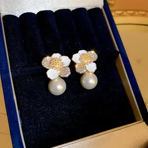 Flower earrings