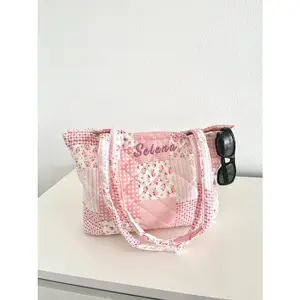 Quilted Floral Bag Pretty Soft Durable Tote Bag Bridesmaid Quilted Weekend Bag
