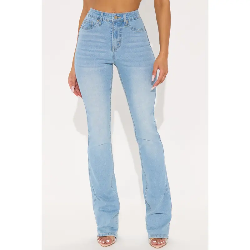 Tall Mesa Booty Lifting Stretch Bootcut Jeans - Light Wash