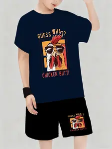 Funny Chicken Head Illustration T-Shirt, Background with Fashionable Chicken Head Pattern, Casual Fitted Short Sleeve Tee for Parties, Outfit