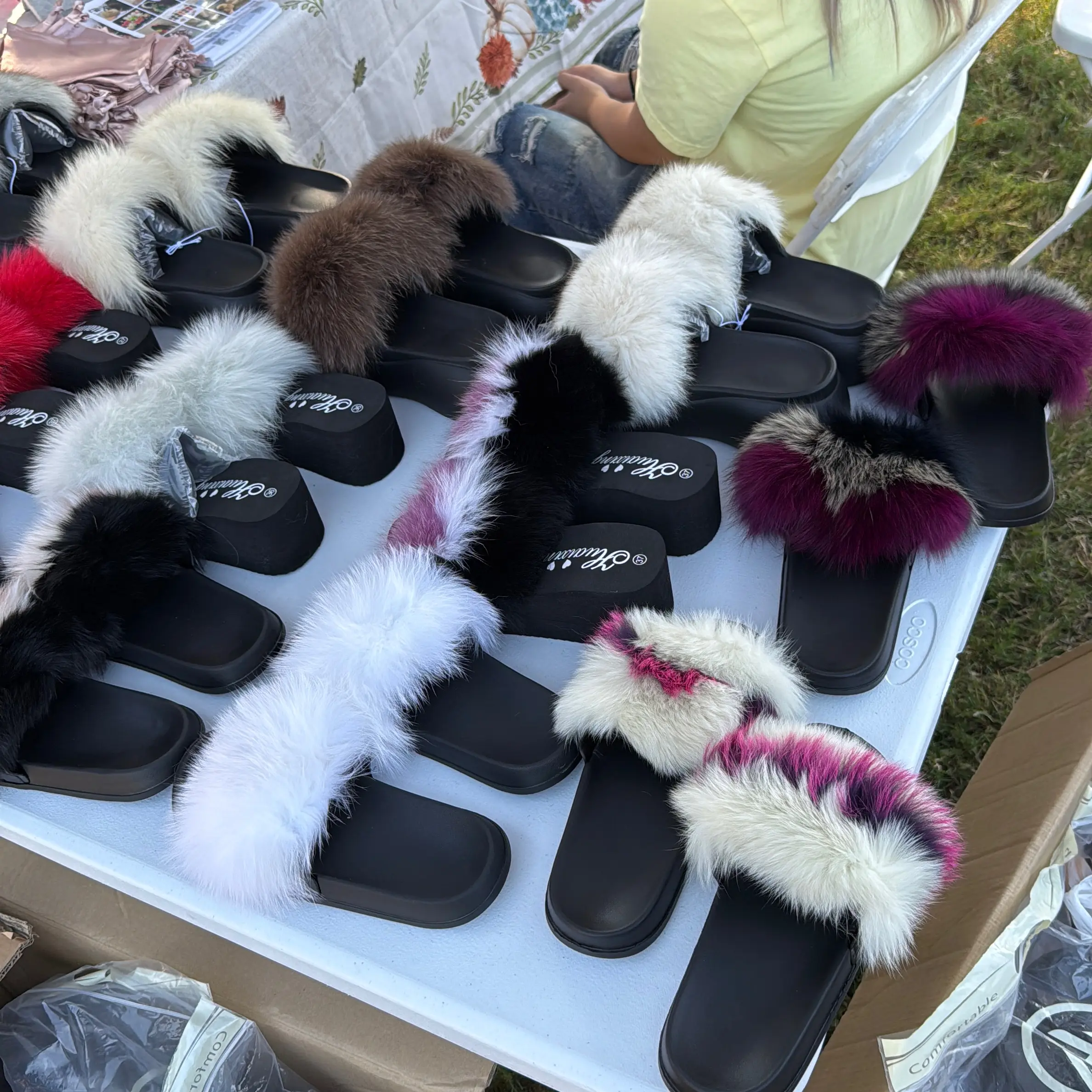 Random color Slippers