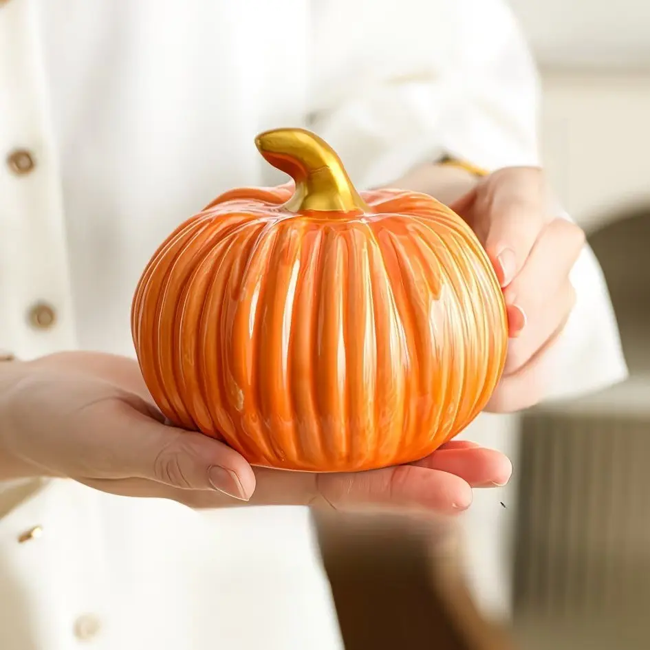 Style Ceramic Pumpkin/apples Decorative Piece, Modern Home Decoration, Perfect Gift for Valentine's Day, Ramadan, Office, Party