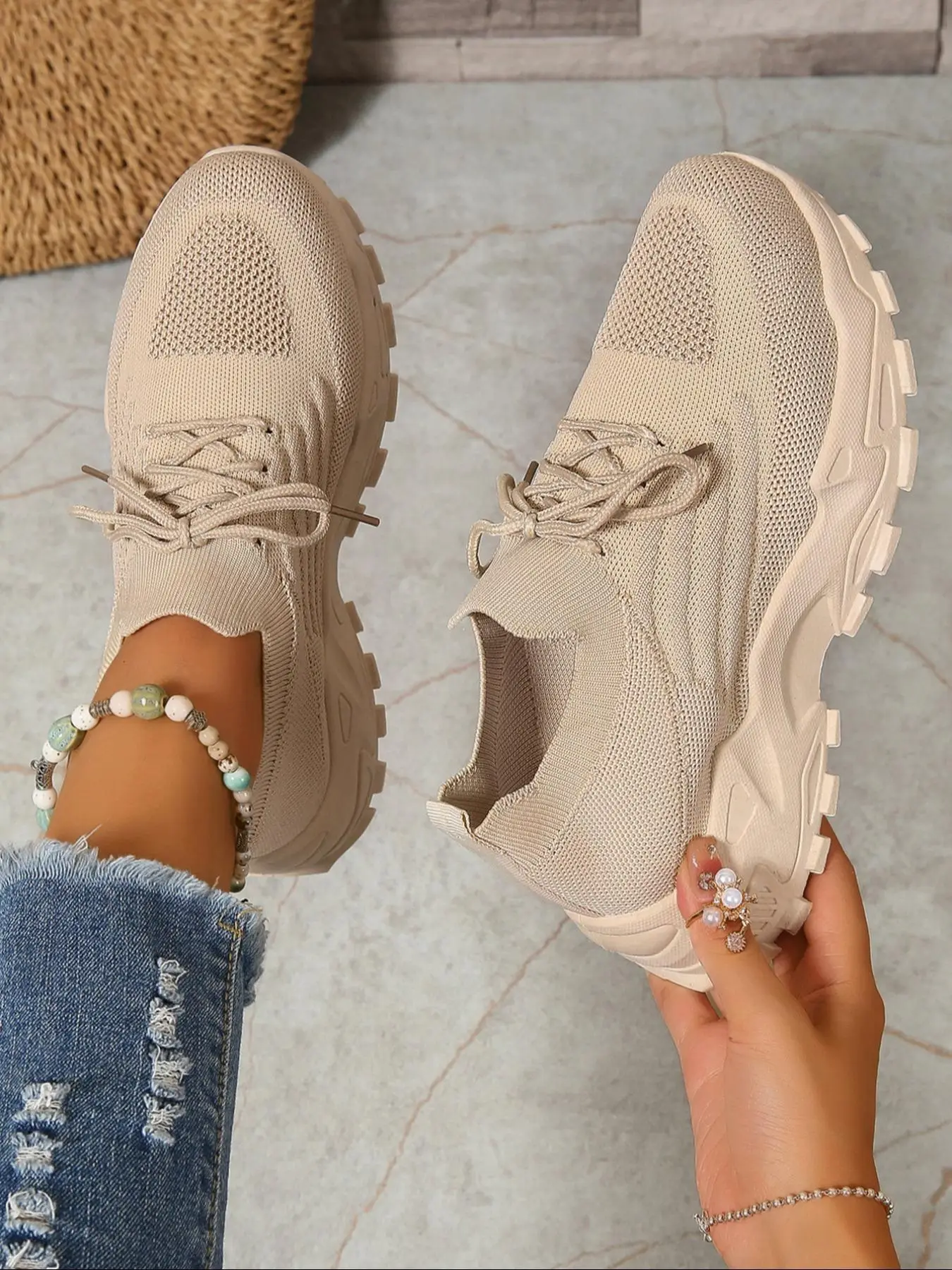 Women's Fashionable Lace Up Low Top Sneakers, Casual Comfortable Sports Running Shoes, Lightweight Breathable Sneakers for Daily Wear, Outdoor Sneaker