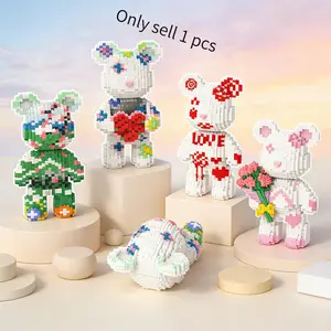 Handheld Heart Lucky Bear 3D Puzzle Building Blocks Decoration, Home Office Shelf Decor, Party Tabletop Display, Ideal Gift for Holidays