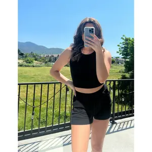 Black crop Top