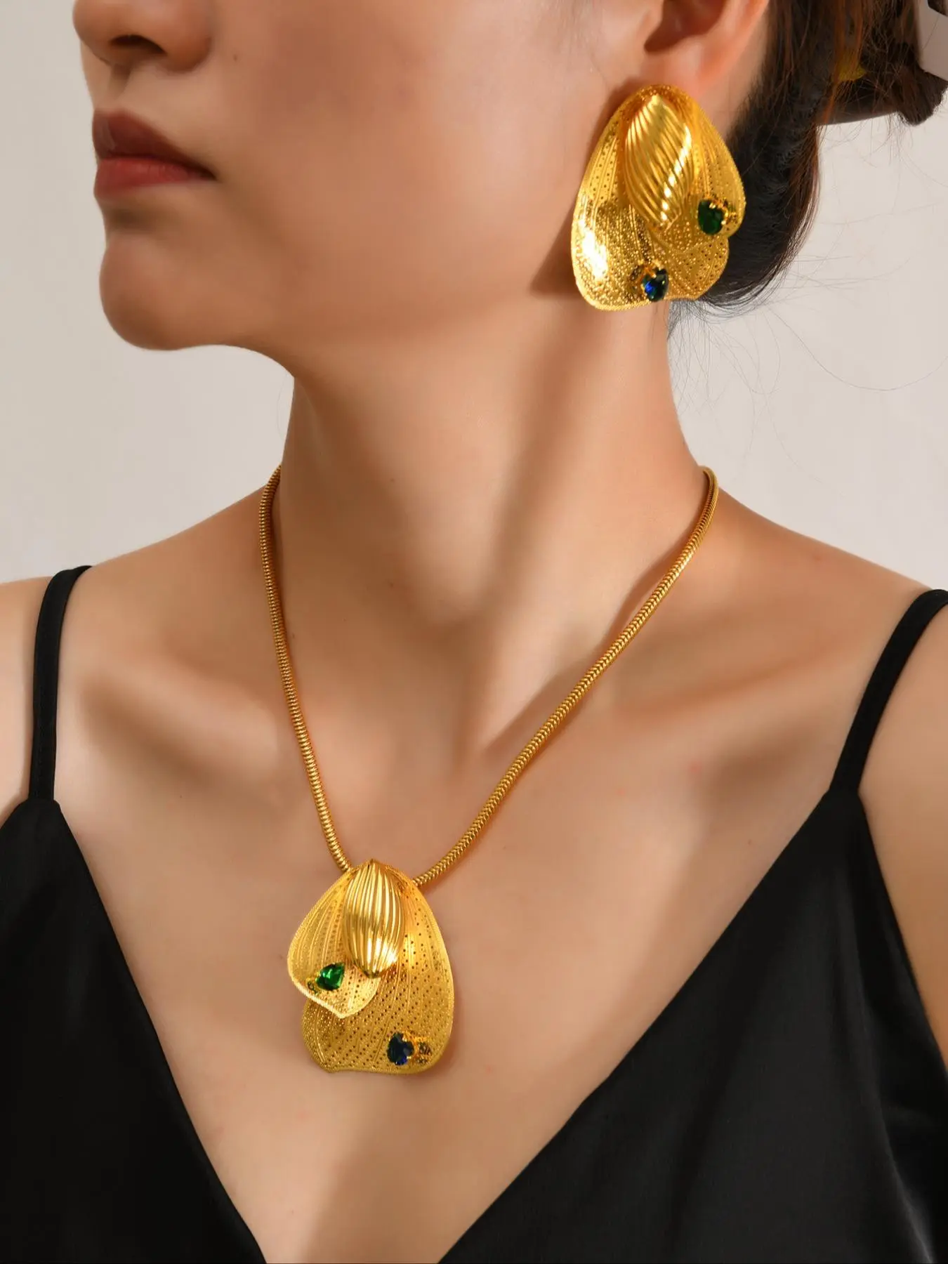 Women's Elegant Leaf Design Jewelry Set, Matching Jewellery Gift Set, Exquisite Trendy Pendant Necklace & Dangle Earrings, Necklaces Earrings Set, Fashionable Jewelry Set for Party & Daily Clothing Decor