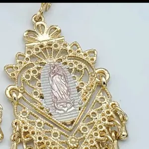 14k oro laminado OUR LADY OF GUADALUPE HEART CHANDELIER EARRINGS aretes virgen de Guadalupe
