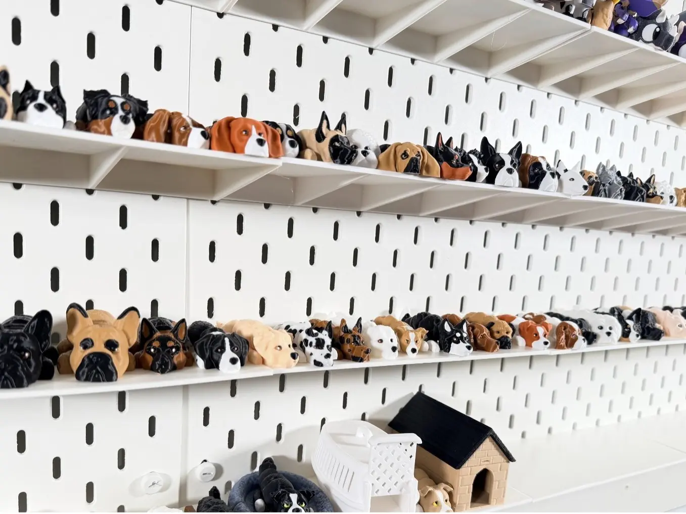 Dog figures! 3D printed articulated dog figures, tons of breeds to choose from!