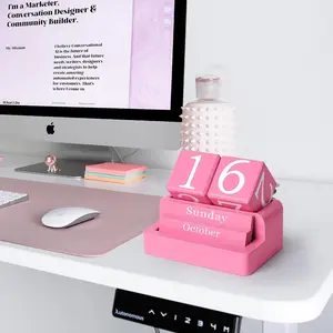 Wooden Block Calendar for Desk, Daily Desktop Perpetual Desk Calendar, Modern Farmhouse Aesthetic Desk Accessories for Home Office Decor, Teacher, Classroom, Reusable Yearly, Pink
