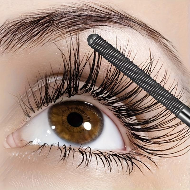 Two-pack of tube mascara, for volumizing, lengthening, and curling lashes. The precise tube design creates a natural, full look. Suitable for parties, music festivals (black), party makeup, and holiday makeup. Provides a volumizing effect.