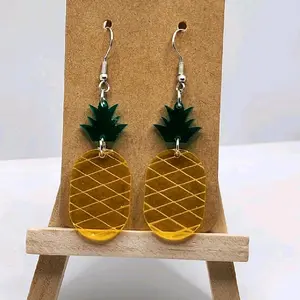 Lightweight Pineapple Design Earrings Fashionable Fun Hook Earrings for Any Occasion Trendy Whimsical Accessory Comfortable All Day Wear