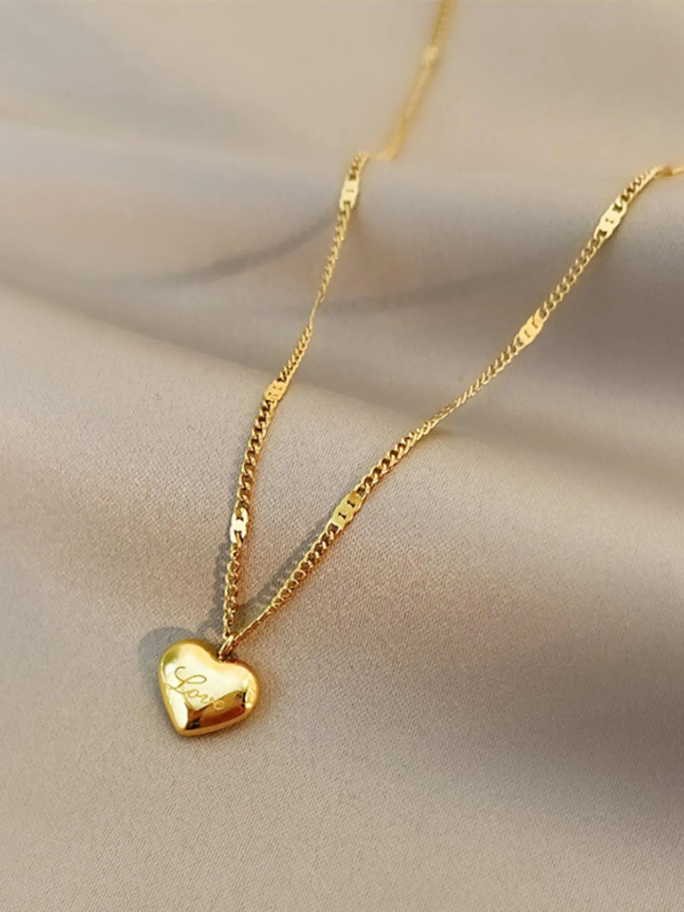 Summer Minimalist Casual Plain Heart Design Pendant Necklace For Women, Fashion Summer Jewelry For Women For Gift