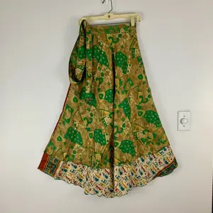 Womenswear Reversible Layered Maxi Wrap Skirt One Size Silk Saree Vintage Vibe Boho Hippie
