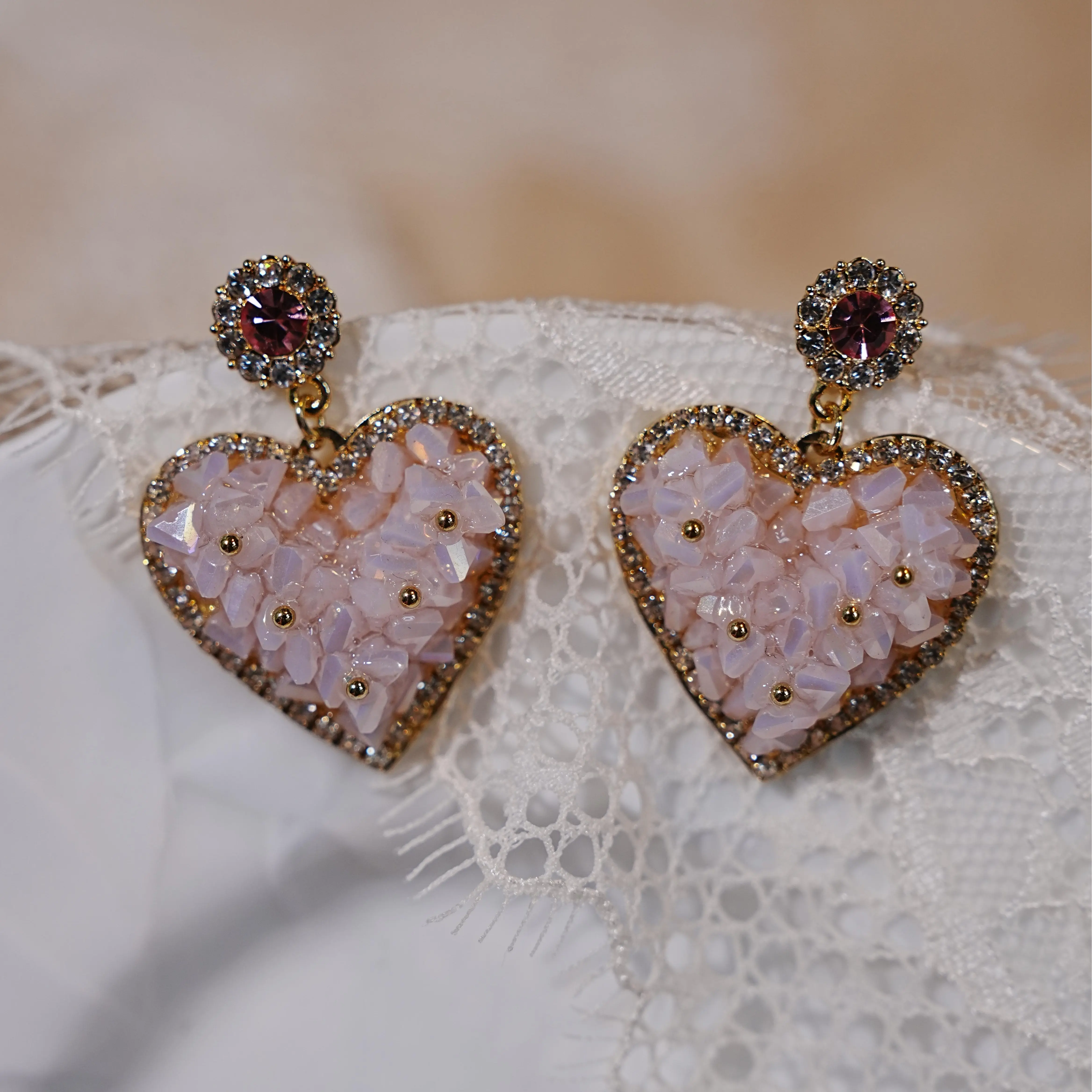 Elegant Heart-Shaped Earrings for Women - Perfect for Special Occasions and Daily Wear - Stylish and Trendy Accessory