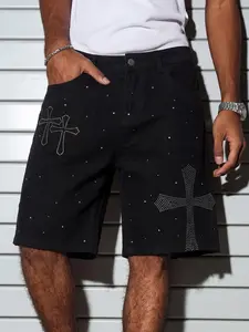 Men's loose and casual street-style denim shorts with diagonal pockets, pure black, cross and rhinestone decoration, for summer Menswear
