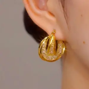 Luxurious gold wire mesh earrings DDES0821, elegant interlocking ring earrings, luxurious hoop earrings